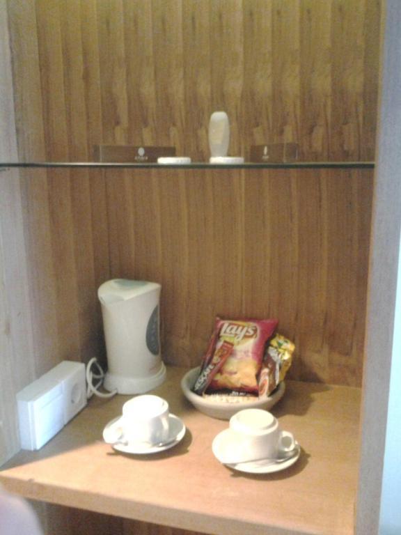 Chara Hotel Бандунг Экстерьер фото